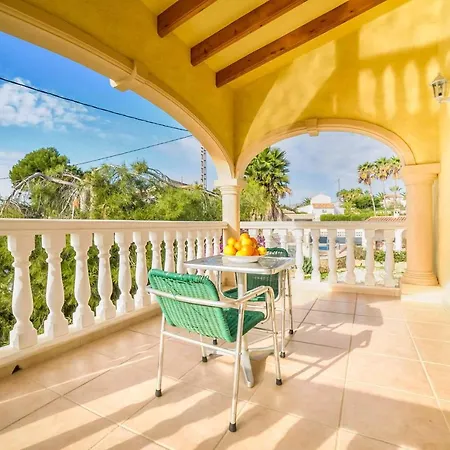 Jesica Villa *