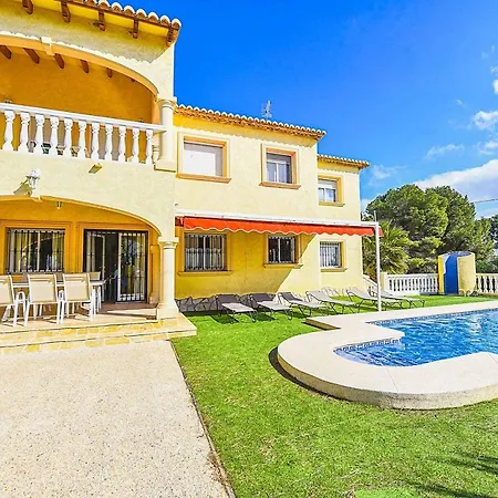 Jesica Villa *